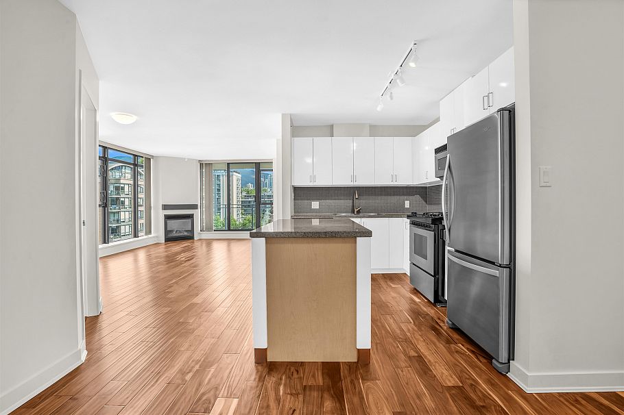 1206 155 W 1 Street North Vancouver, BC - 13