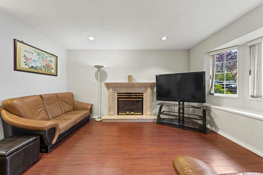 2779 Graveley Street Vancouver, BC - 13