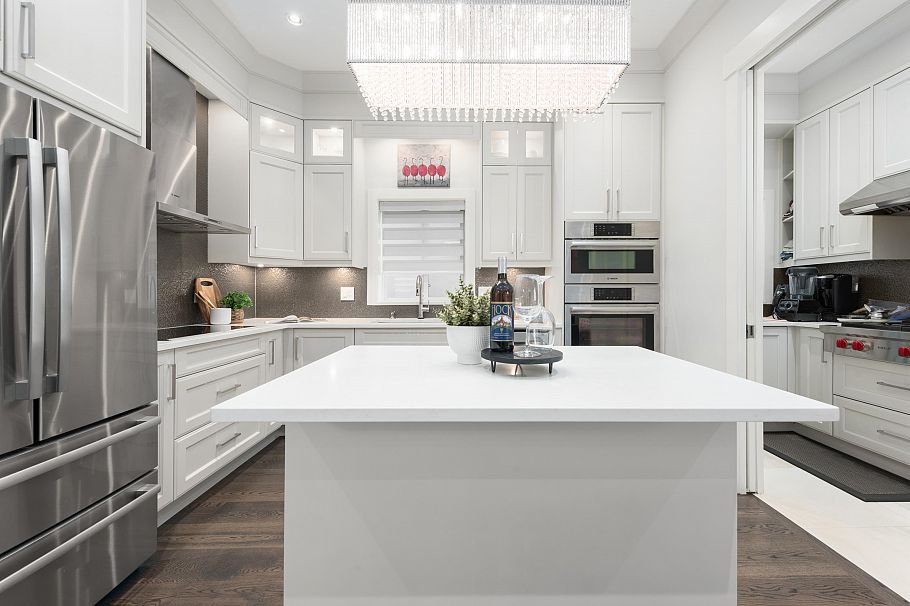 104 E 62 Avenue Vancouver, BC - 5