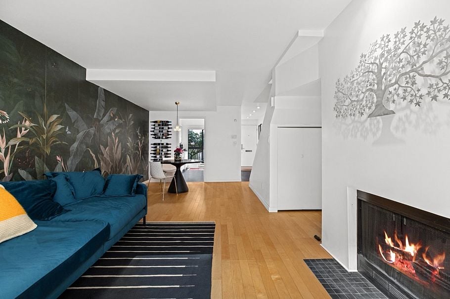 1286 W 7th Avenue Vancouver, BC - 8