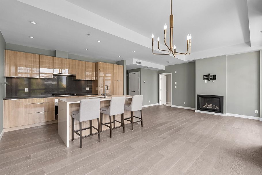 411 105 W 2nd Street North Vancouver, BC - 4