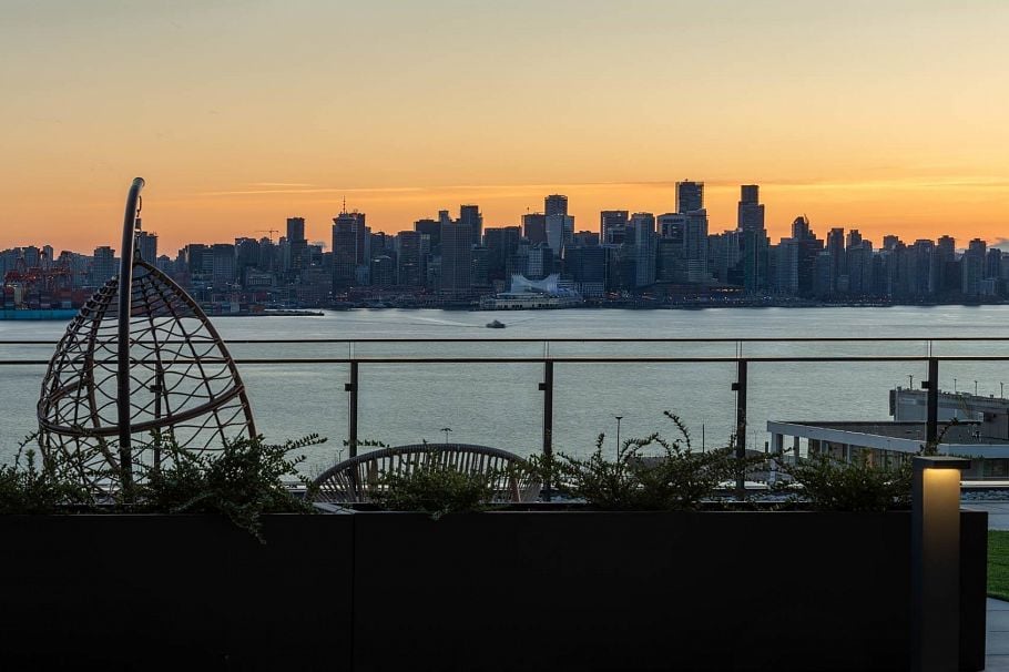 420 422 E 3rd Street North Vancouver, BC - 34