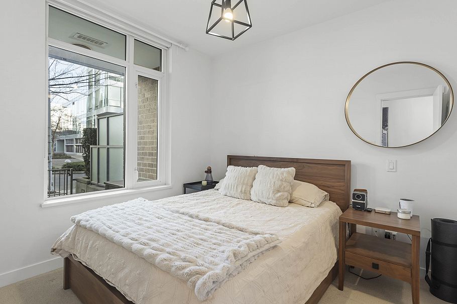 110 110 Switchmen Street Vancouver, BC - 23