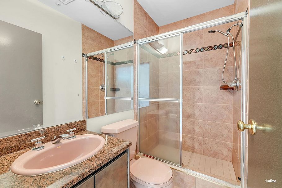 B205 1463 W 57th Street Vancouver, BC - 35