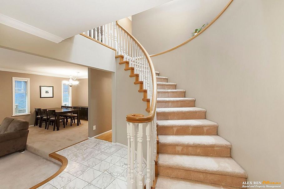 4350 W 14th Avenue Vancouver, BC - 11