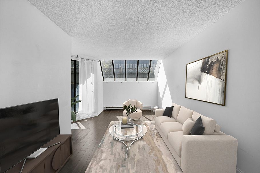 207 1270 Robson Street Vancouver, BC - 3
