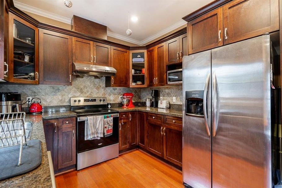 2849 Lakewood Drive Vancouver, BC - 12