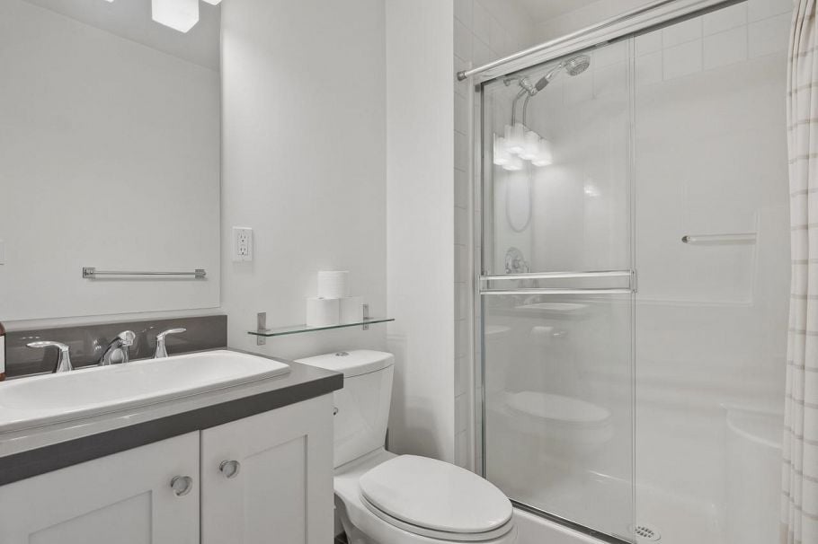 414 738 E 29th Avenue Vancouver, BC - 26