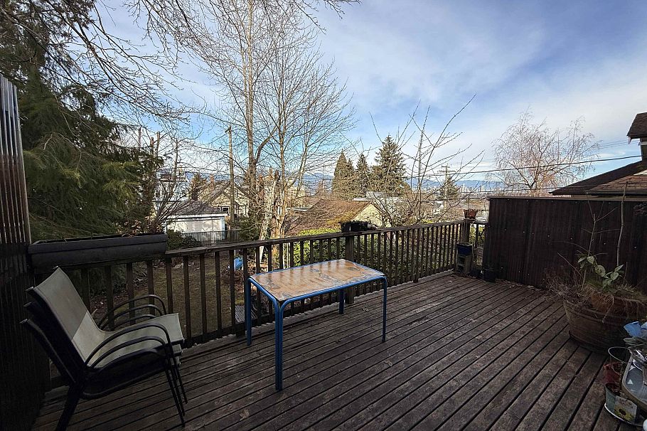 3813 W 15th Avenue Vancouver, BC - 6