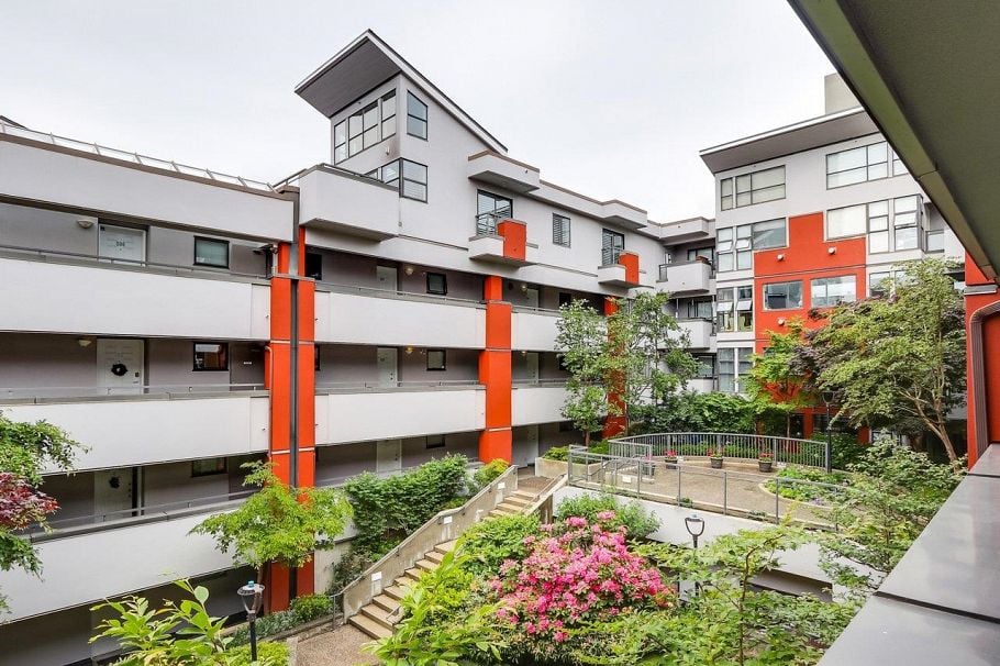 414 345 Lonsdale Avenue North Vancouver, BC - 4