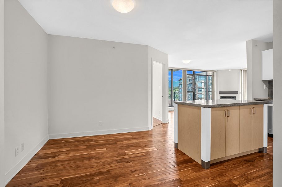 1206 155 W 1 Street North Vancouver, BC - 15