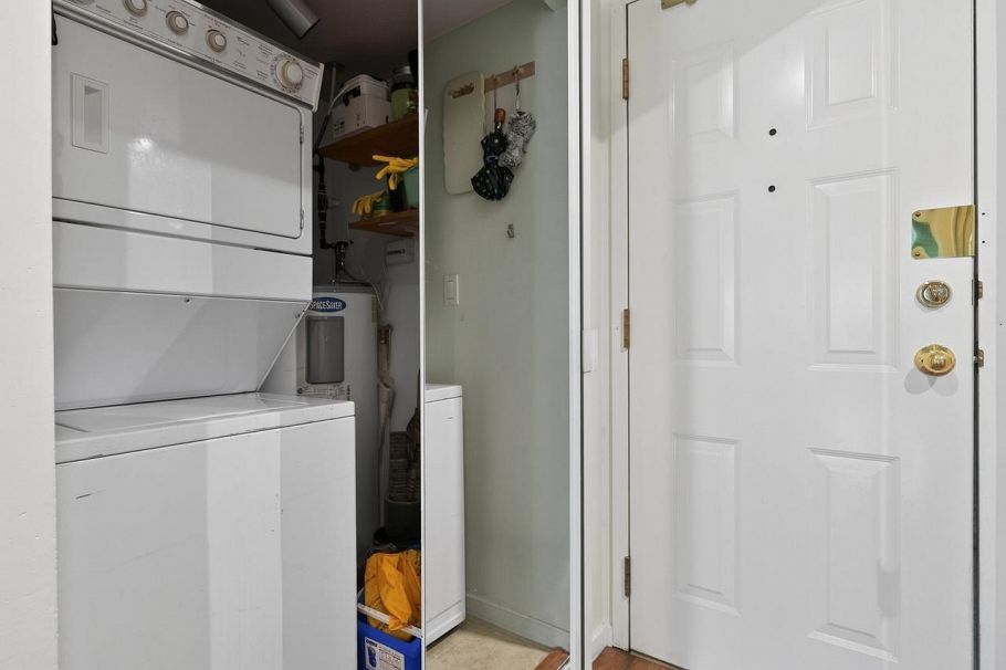 305-2195 W 5th Avenue Vancouver, BC - 25
