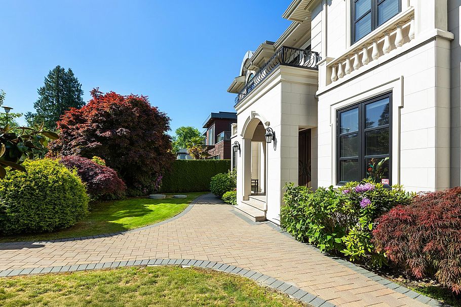 5989 Cartier Street Vancouver, BC - 2