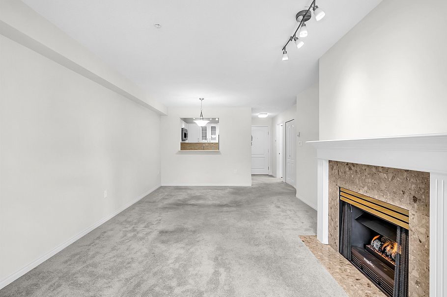 409 2059 Chesterfield Avenue North Vancouver, BC - 14