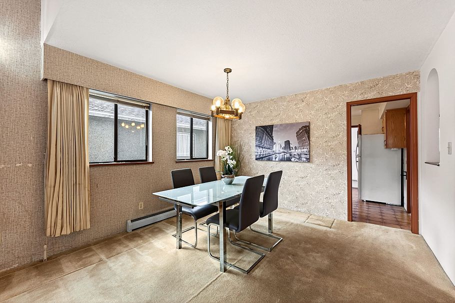 2031 E 23rd Avenue Vancouver, BC - 9