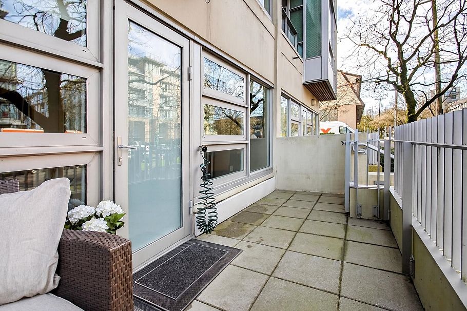 2538 Maple Street Vancouver, BC - 24