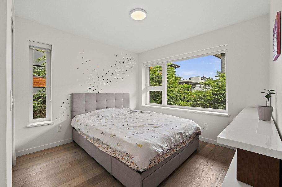 42 528 E 2nd Street North Vancouver, BC - 10