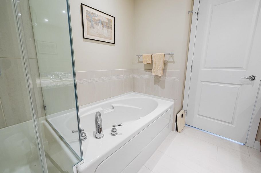 304 4685 Valley Drive Vancouver, BC - 20