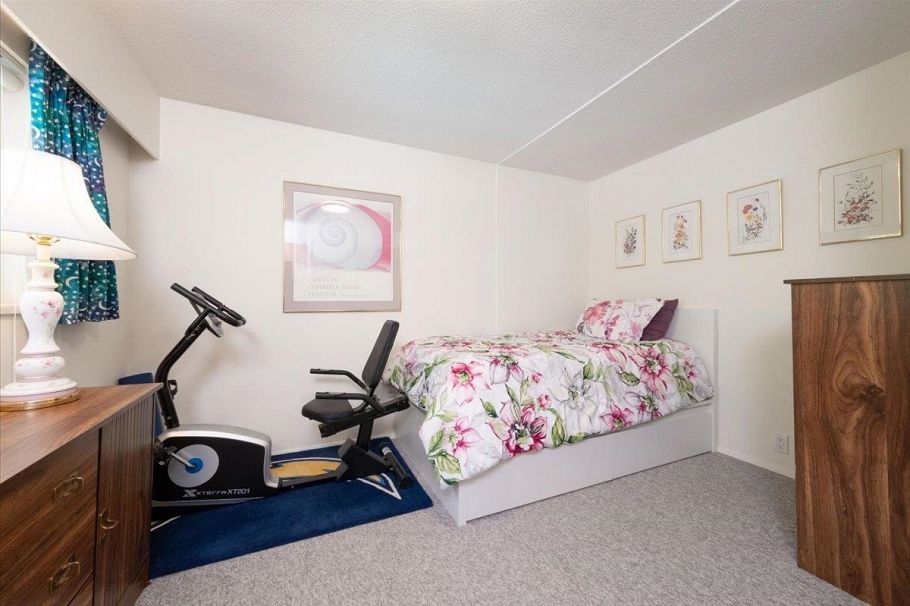 2864 Bushnell Place North Vancouver, BC - 23