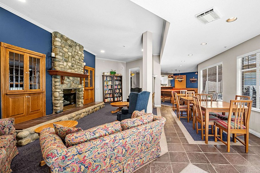 409 2059 Chesterfield Avenue North Vancouver, BC - 32