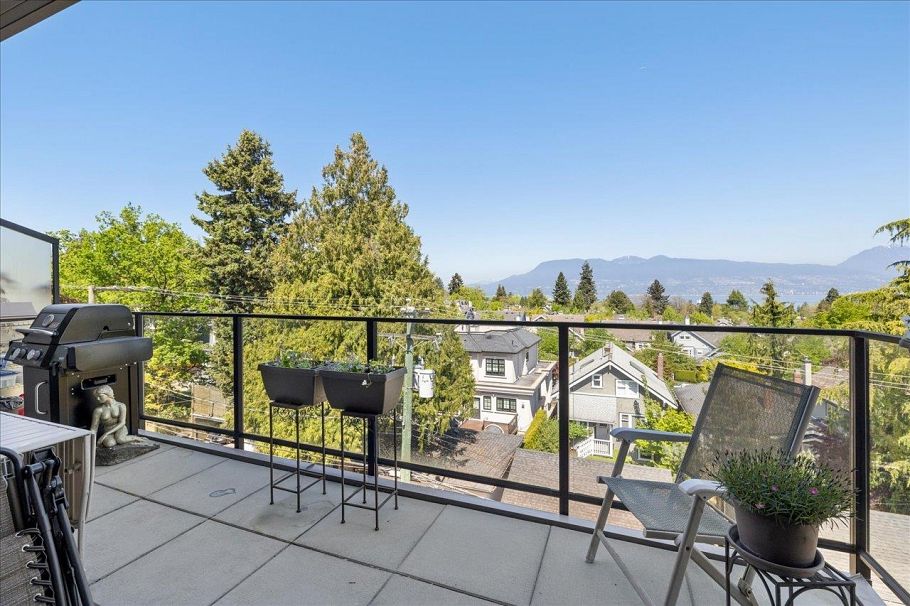 404 4463 W 10th Avenue Vancouver, BC - 22