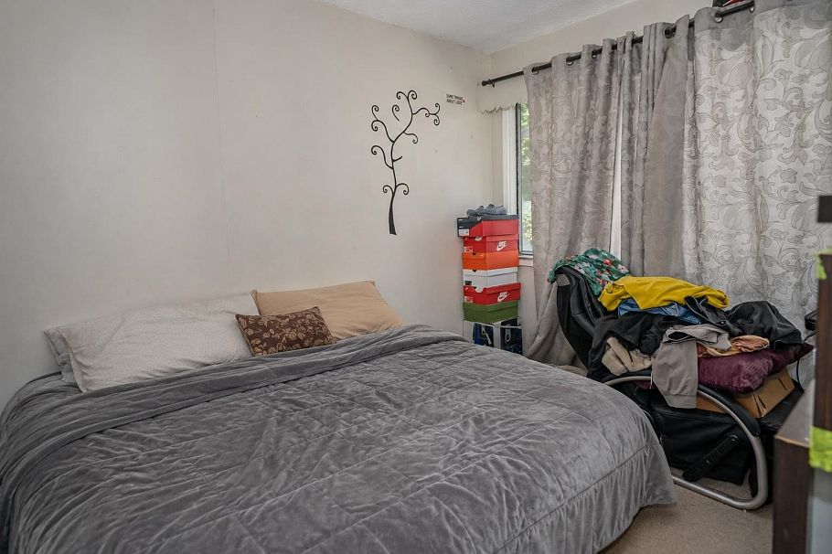 1987 E 61st Avenue Vancouver, BC - 17