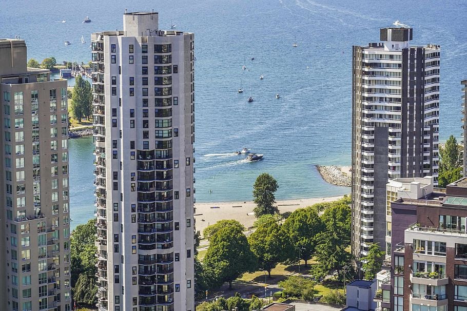 3305 1335 Howe Street Vancouver, BC - 8