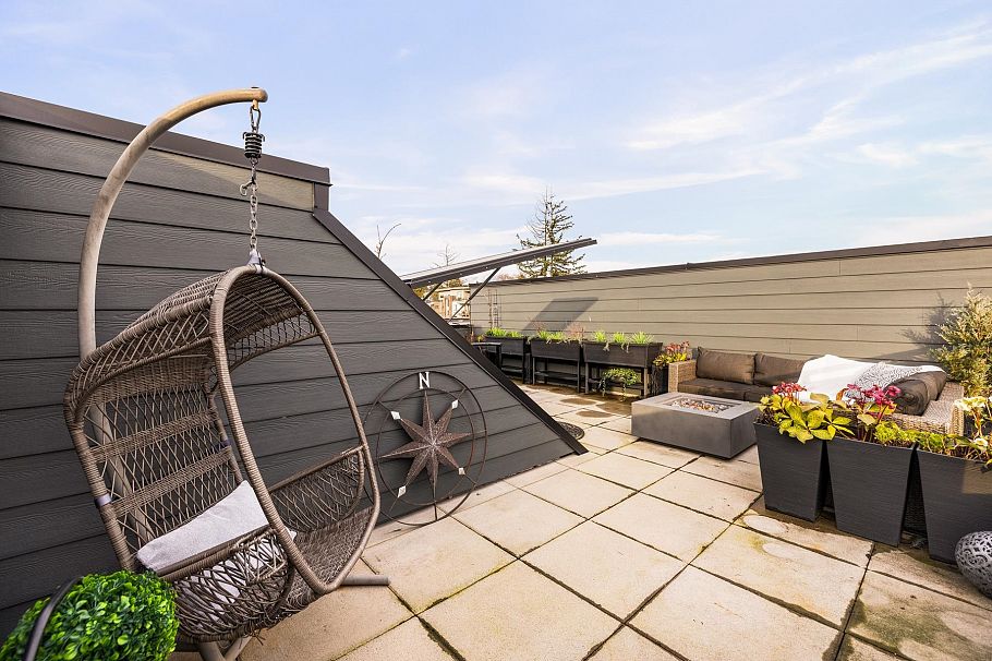 444 545 E 2nd Street North Vancouver, BC - 28