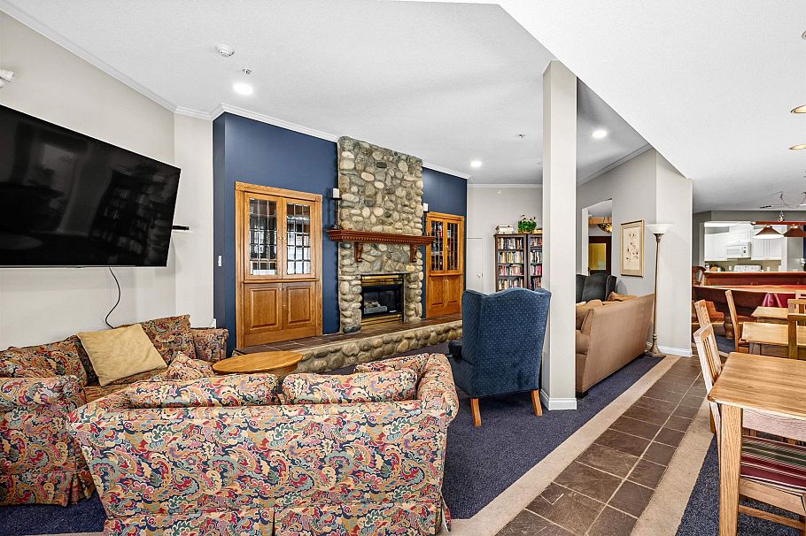 409 2059 Chesterfield Avenue North Vancouver, BC - 33