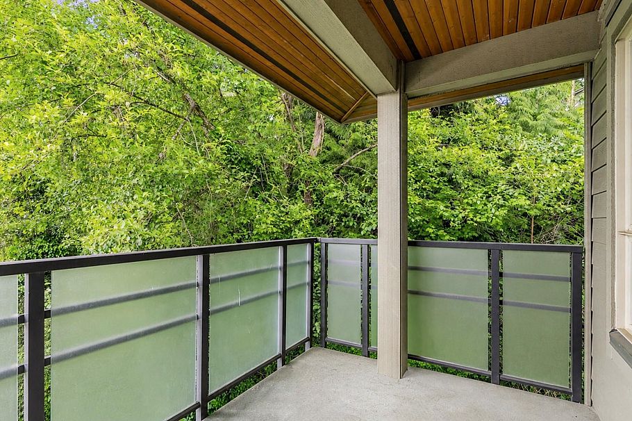 508 1677 Lloyd Avenue North Vancouver, BC - 6