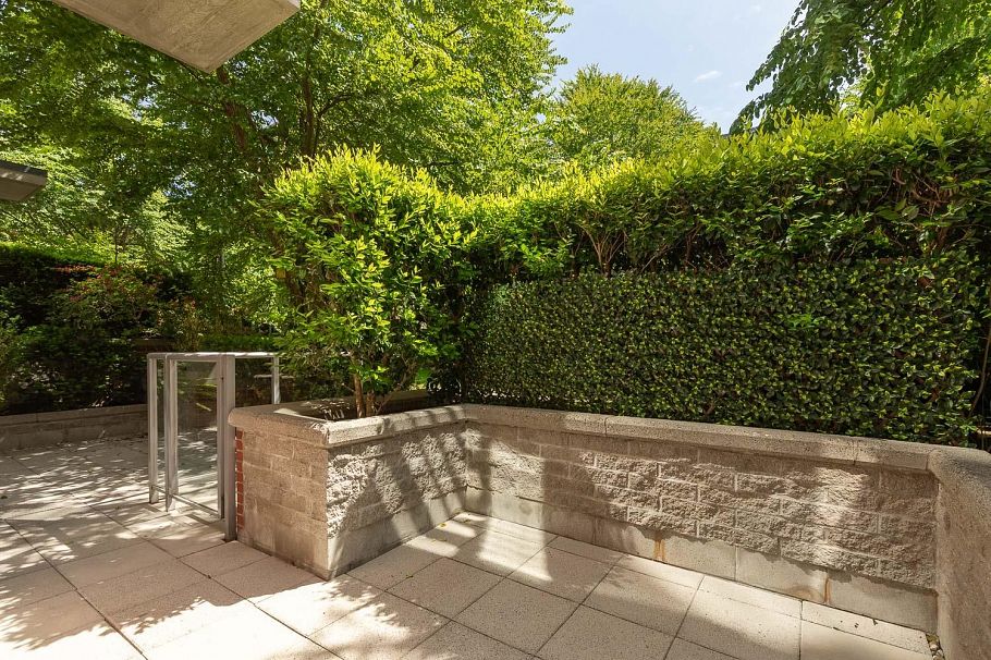 102 2228 Marstrand Avenue Vancouver, BC - 23