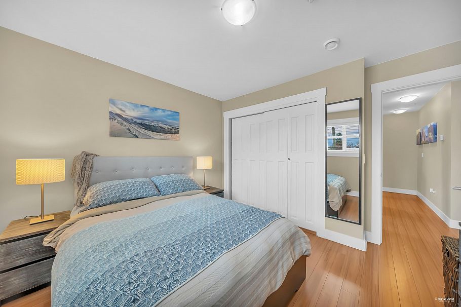 723 E 12th Avenue Vancouver, BC - 19