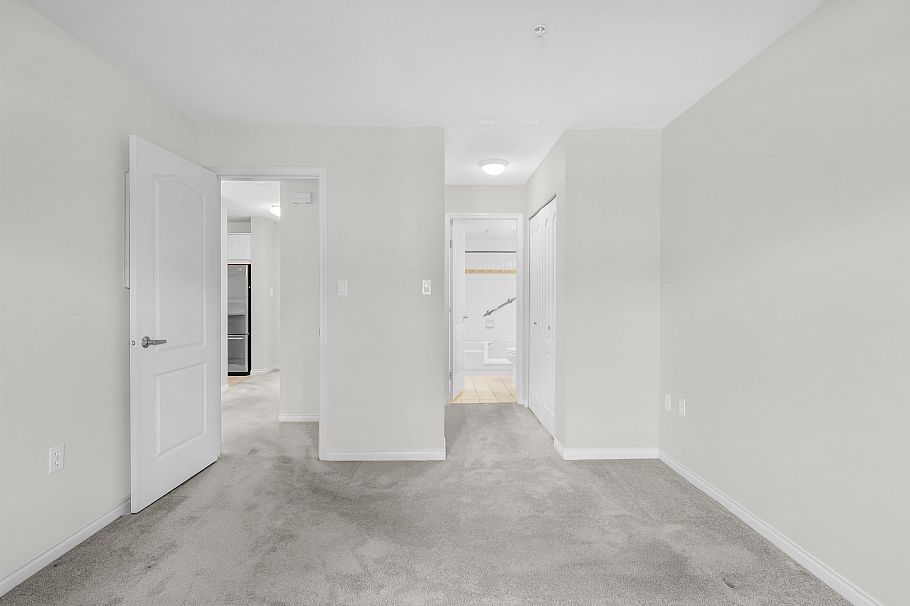 409 2059 Chesterfield Avenue North Vancouver, BC - 20