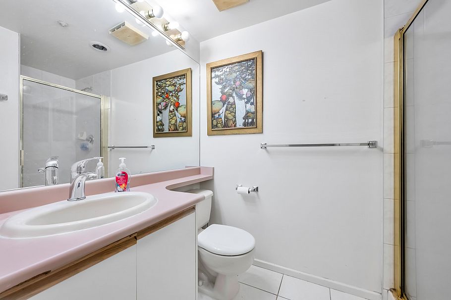 202 525 Wheelhouse Square Vancouver, BC - 22