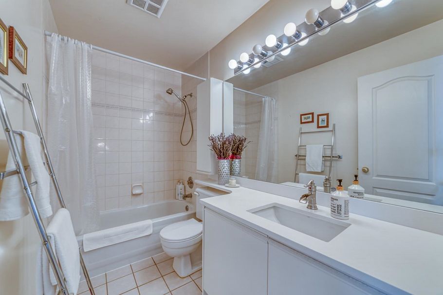 6 815 Tobruck Avenue North Vancouver, BC - 17