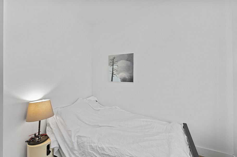 2072 Kitchener Street Vancouver, BC - 17