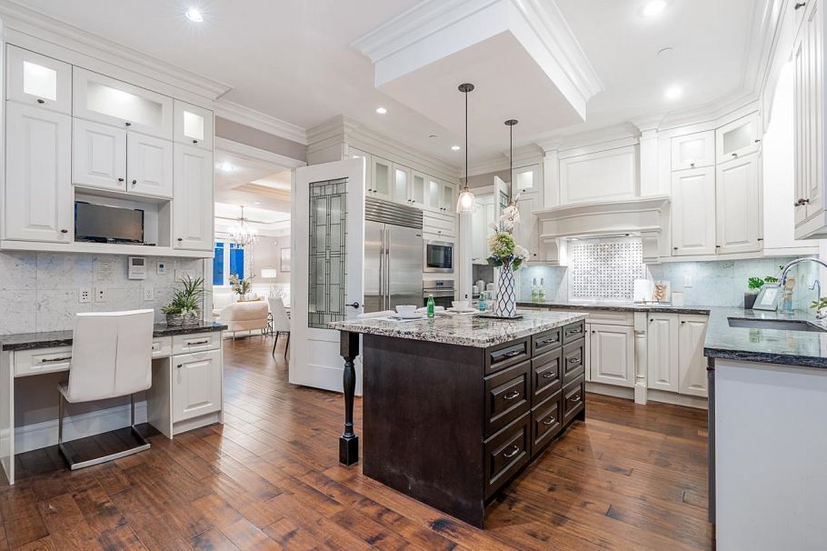 3741 W 37th Avenue Vancouver, BC - 12