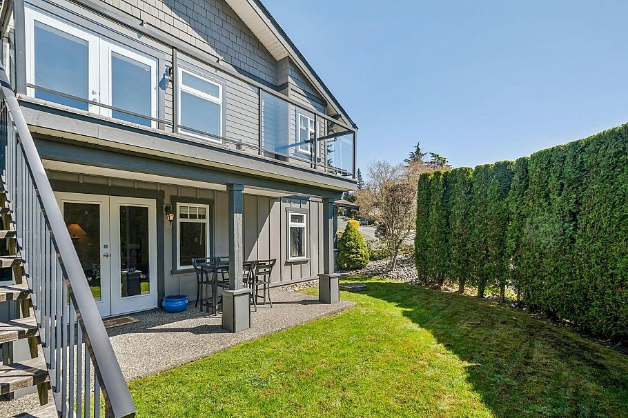 954 Tudor Avenue North Vancouver, BC - 31