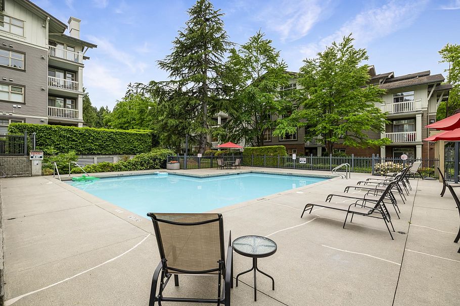 304 4685 Valley Drive Vancouver, BC - 25