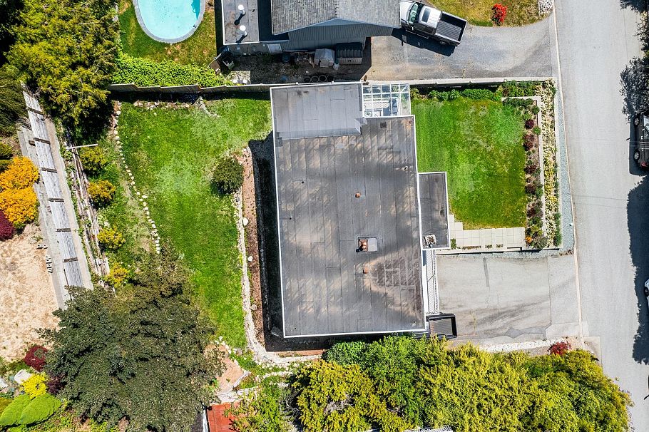 454 Monteray Avenue North Vancouver, BC - 33