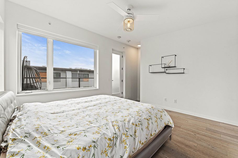 42 528 E 2nd Street North Vancouver, BC - 14