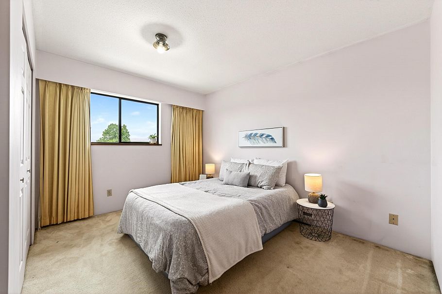 2031 E 23rd Avenue Vancouver, BC - 27