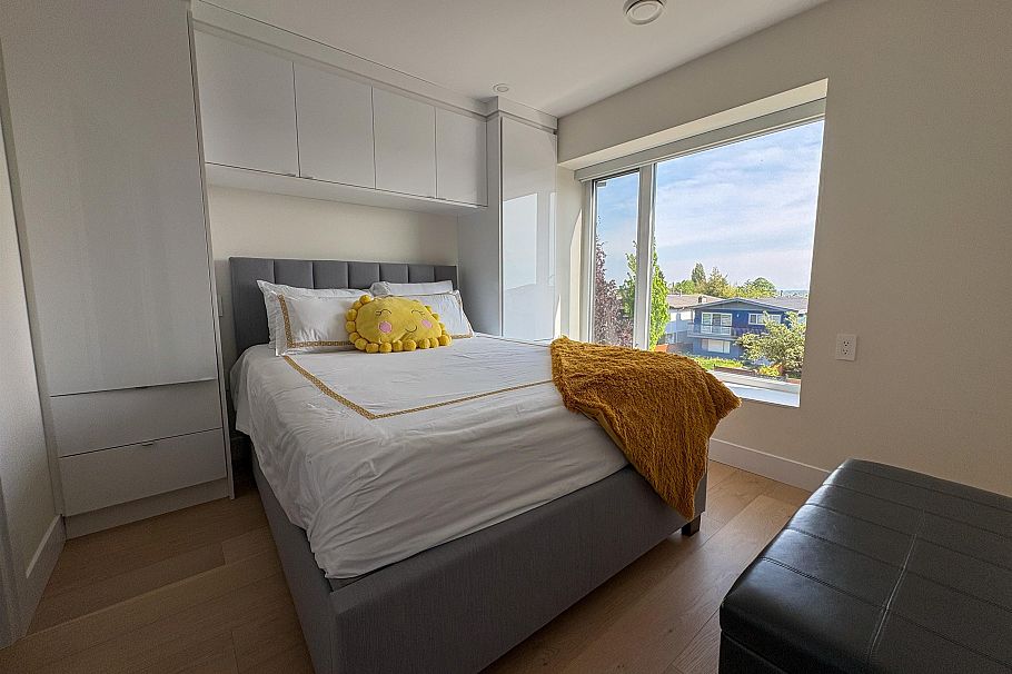 759 E 57th Avenue Vancouver, BC - 26