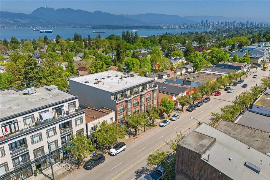 404 4463 W 10th Avenue Vancouver, BC - 28