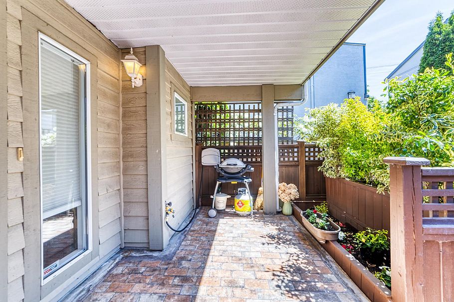 6 815 Tobruck Avenue North Vancouver, BC - 21
