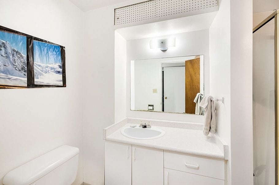 454 Monteray Avenue North Vancouver, BC - 18