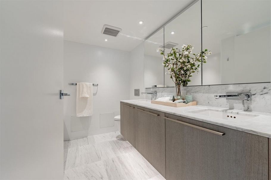 2109 1111 Richards Street Vancouver, BC - 31