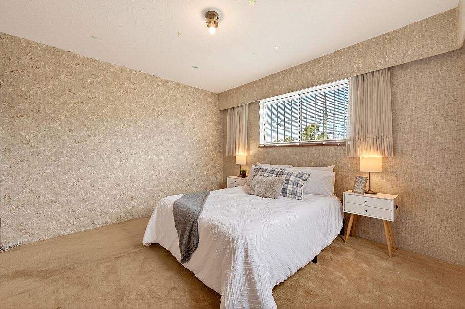 2031 E 23rd Avenue Vancouver, BC - 18