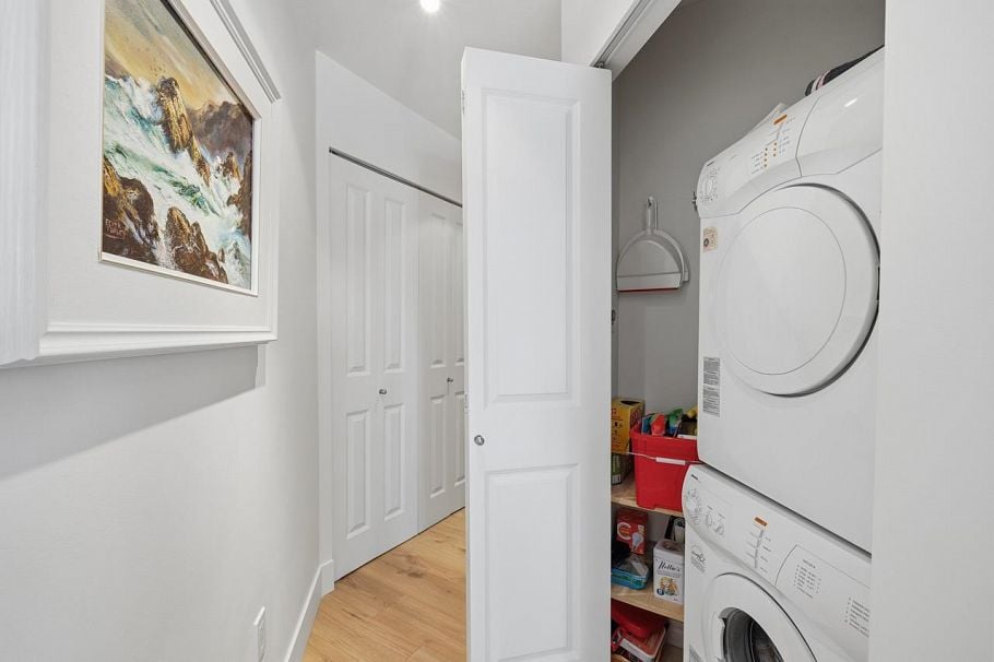 202 3151 Connaught Crescent North Vancouver, BC - 19