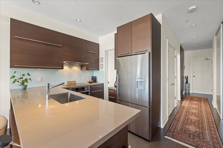 404 4463 W 10th Avenue Vancouver, BC - 8